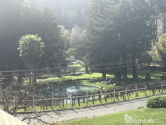 2nd image of 122 Camino Venado Ln