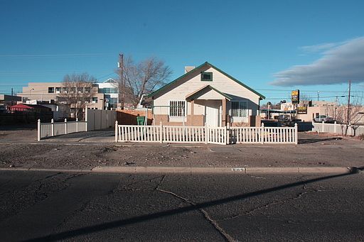 2nd image of 502 W Animas St