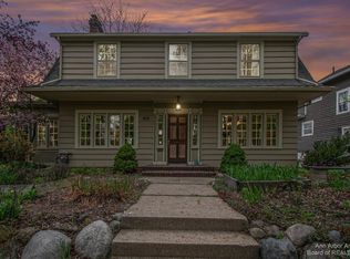 411 Carey St, Lansing, MI 48915