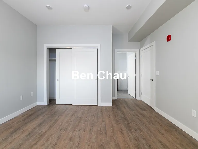 44 Medford St #302B — Photo 5