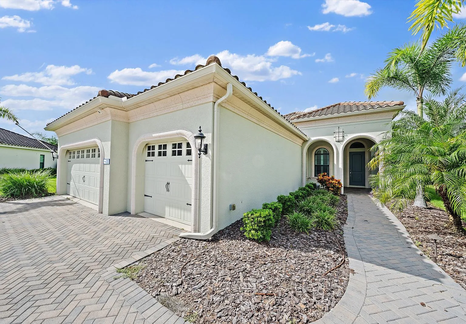 1037 River Wind Circle - 1 — Photo 3