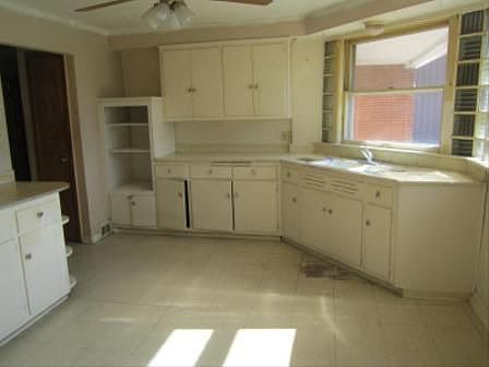 2nd image of 8601 W Kaul Ave