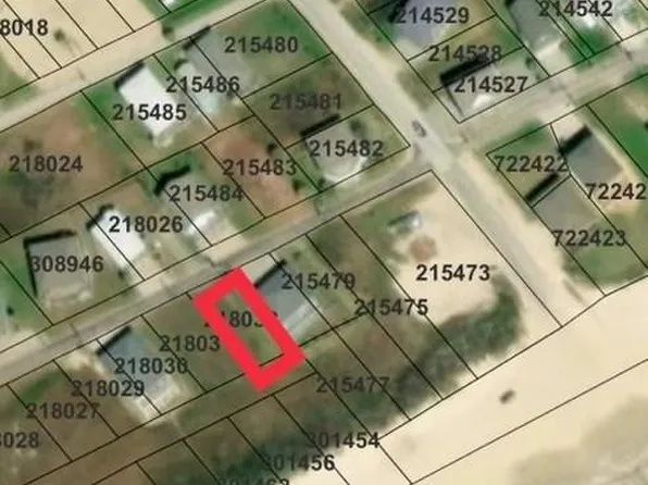 1786 Redfish Ln, Crystal Beach, TX 77650