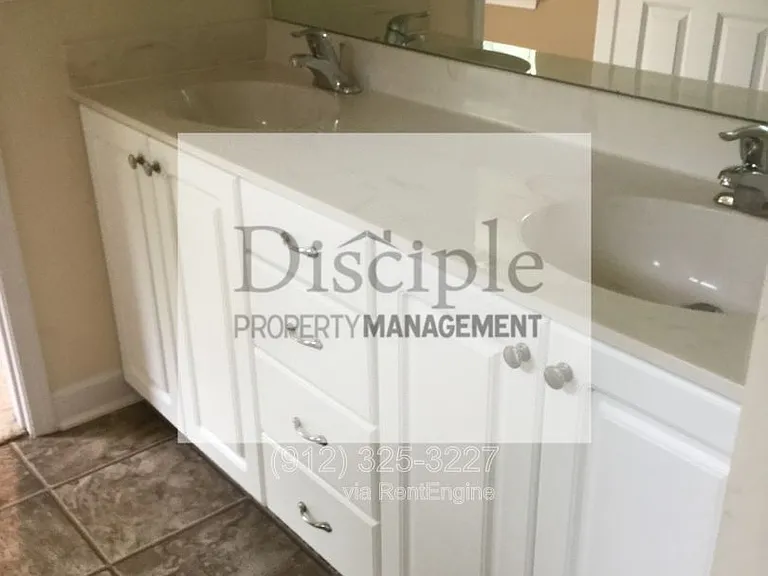 136 Magnolia Dr — Photo 14