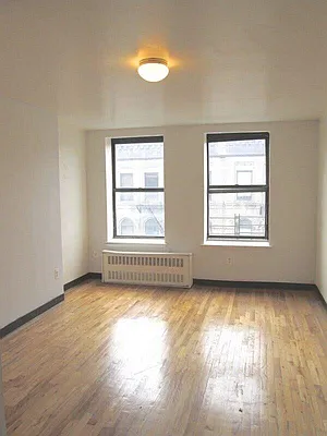 Rented by Bohemia Realty Group | media 7