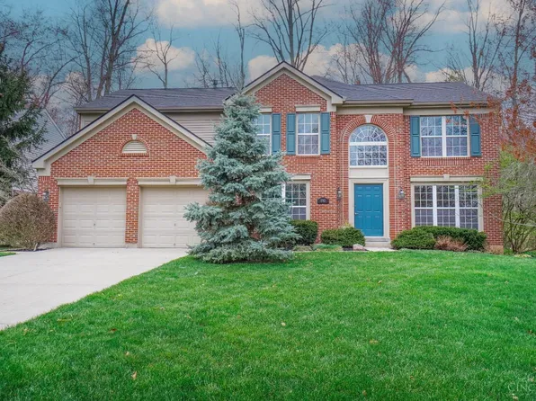 1742 Hunters Wood Ct, Milford, OH 45150