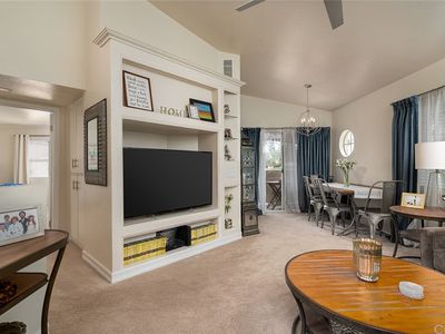 21126 Gladiolos Way, Lake Forest, CA, 92630