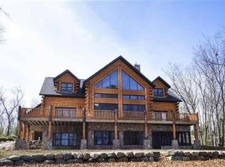 W4664 S Shore Rd, Mauston, WI 53948