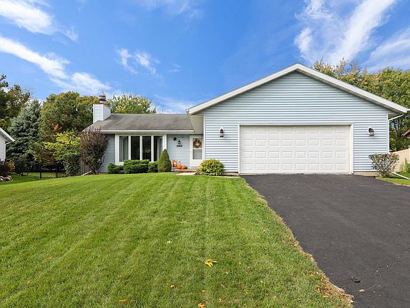 2nd image of 5004 Wentworth Cir