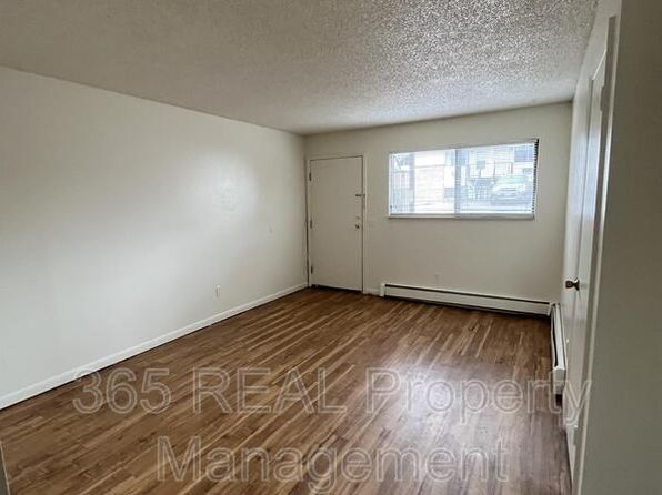 2515 W 27th St APT 3