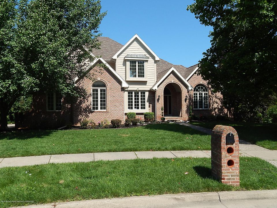 1st image of 2080 Birch Bluff Dr