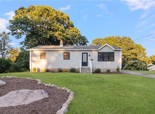 6 Holmes St, Westerly, RI 02891