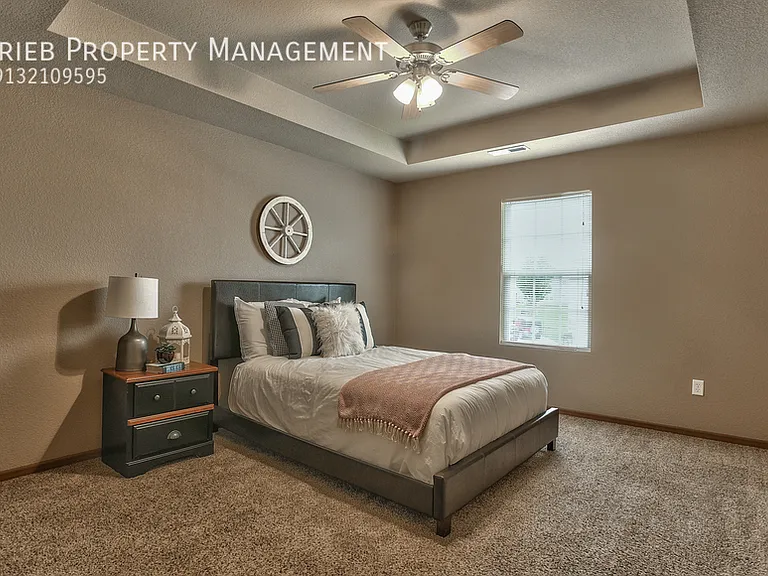 856 S Woodson Ct — Photo 12