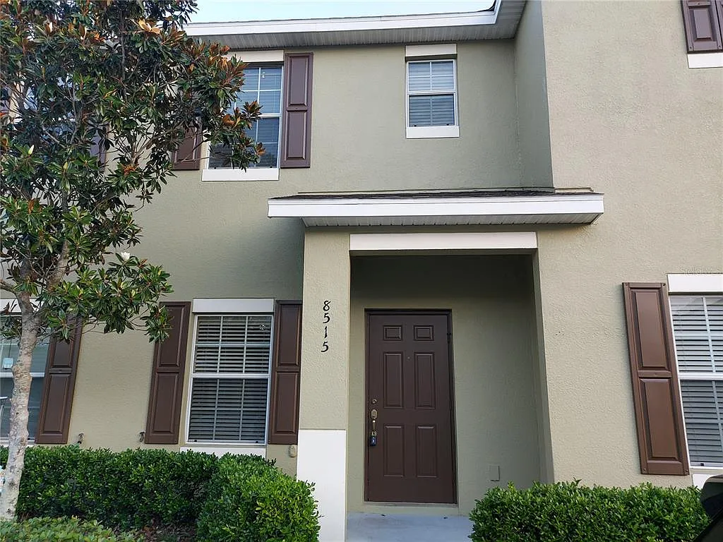 2 bed, 2.5 bath, 1088 sqft, $1,695 — Photo 2