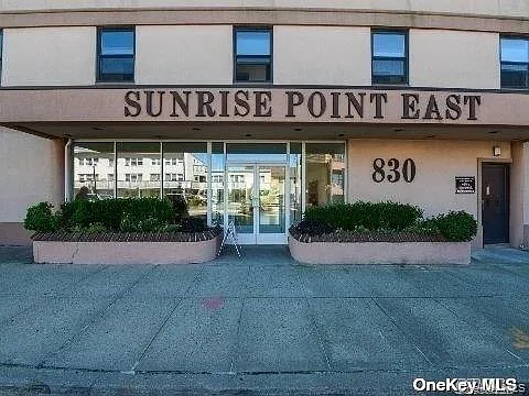 830 Shore Rd #5-J — Photo 1