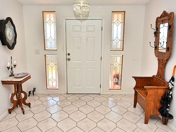 4th image of 3342 Ironwood Avenue