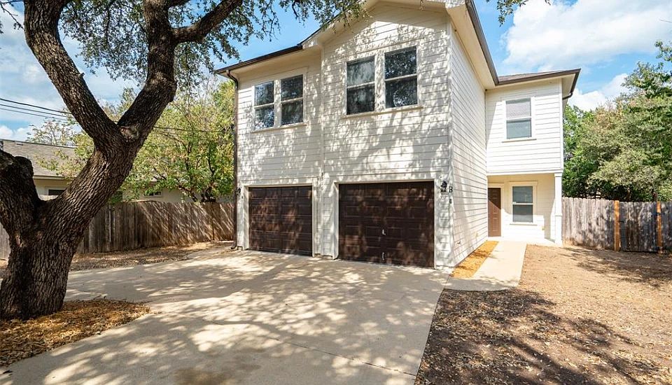 1st image of 3316 Blumie St #B
