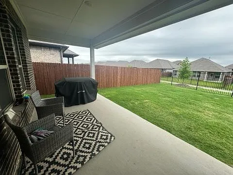 2025 Saint Andrews Way — Photo 23