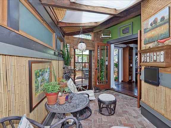 5th image of 4820 Hermosa Way