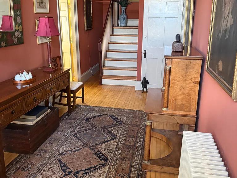 14 Center St — Photo 18