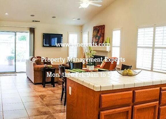 3rd image of 10202 River Oaks Dr