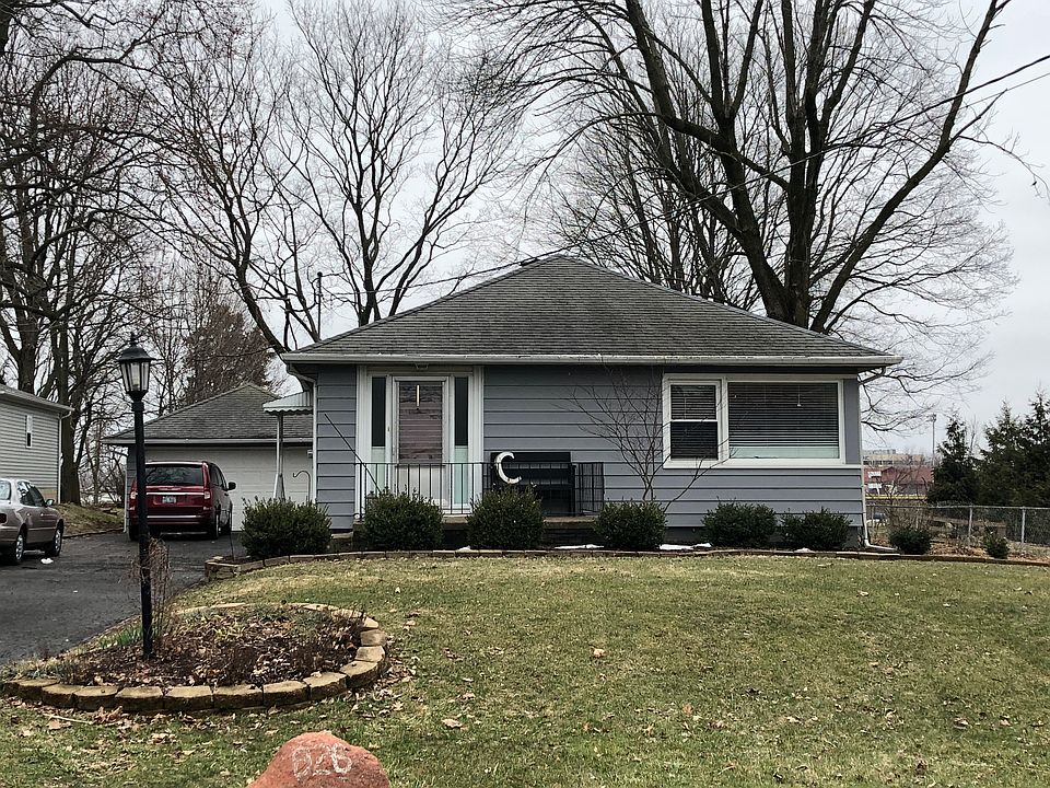 1st image of 826 W Shenandoah Dr