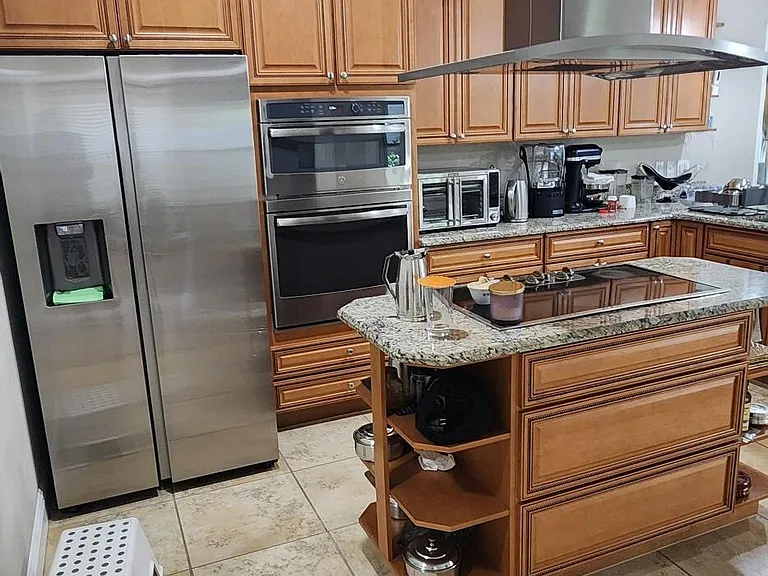 1247 Donegal Dr — Photo 9