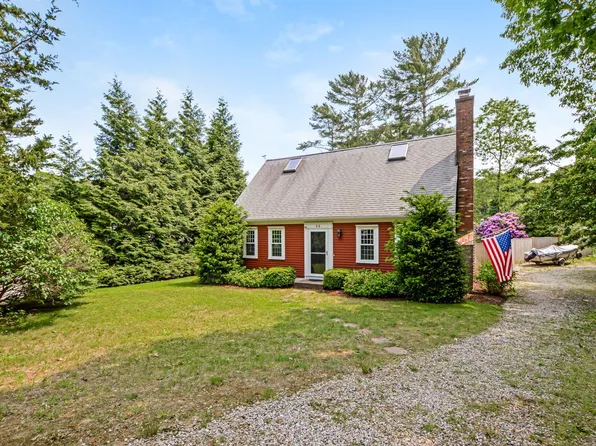 44 Buccaneer Way, Mashpee, MA 02649