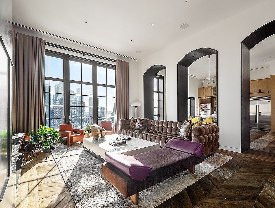 1st image of 425 W 50th St #Pha