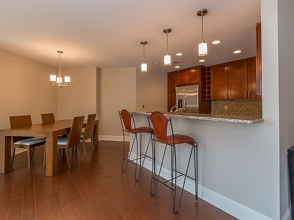 4th image of 333 W Mifflin St Unit 1257