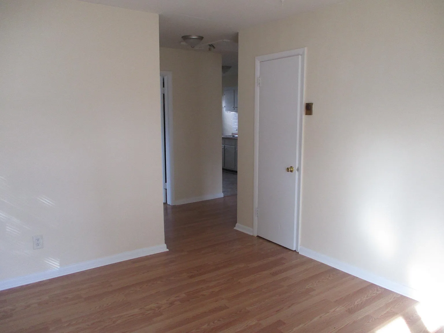 2 bed, $1,250 — Photo 3