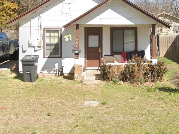 206 Quandt Ave, Springdale, AR 72764