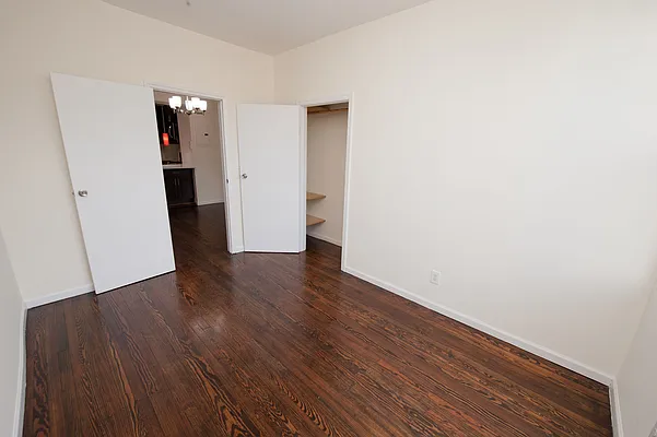 Rented by Compass | media 10