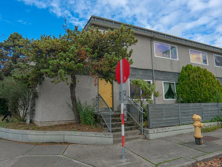 6512 Martin Luther King Way S — Photo 13