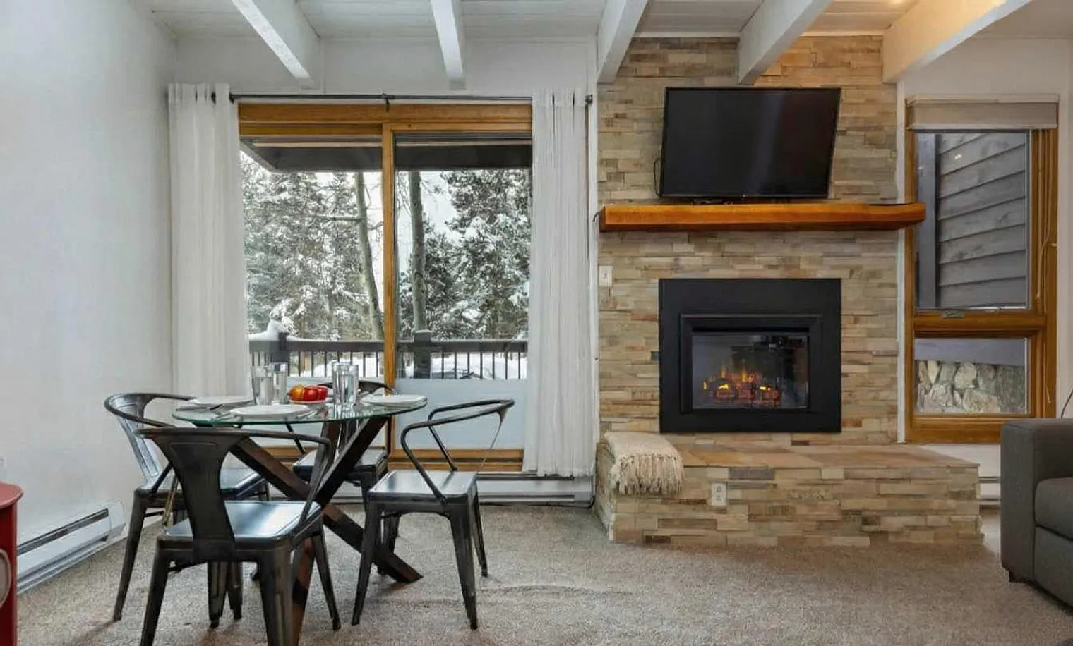 1 bed, 1.0 bath, $9,169 — Photo 4