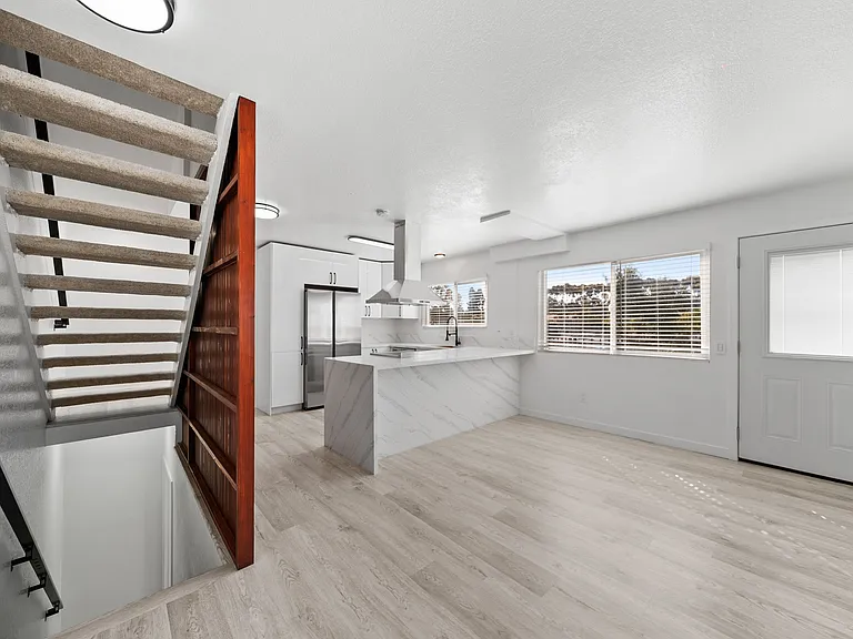 1101 Colusa St #2 — Photo 11