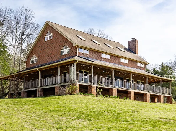 1705 Highway 141 N, Hartsville, TN 37074