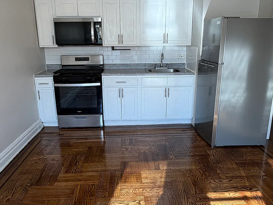 113-115 Fairview Ave #41