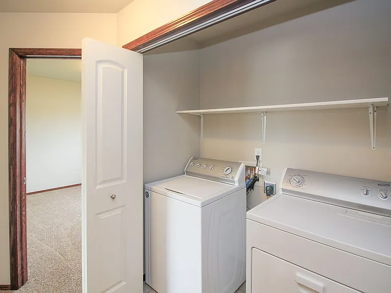 Tanner Court Estates -3 bed units townhouses in Tea, SD! — Photo 30
