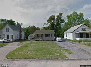2711 Powhattan St, Alton, IL 62002