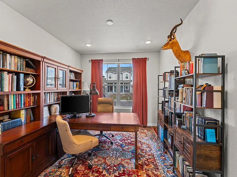 5204 Roundhouse Dr — Photo 17