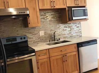 14285 Doolittle Dr, San Leandro, CA 94577