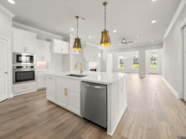 224 Fosters Way, Thibodaux, LA 70301