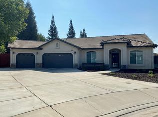 2608 11th Ave, Kingsburg, CA 93631