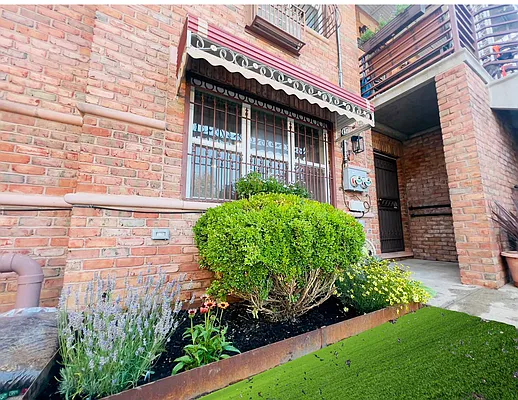 Rented by Highline Residential | media 33