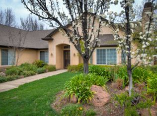 2536 Castlewood Dr, Redding, CA 96002