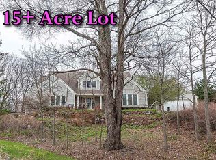 W360S10150 Markham Rd, Eagle, WI 53119