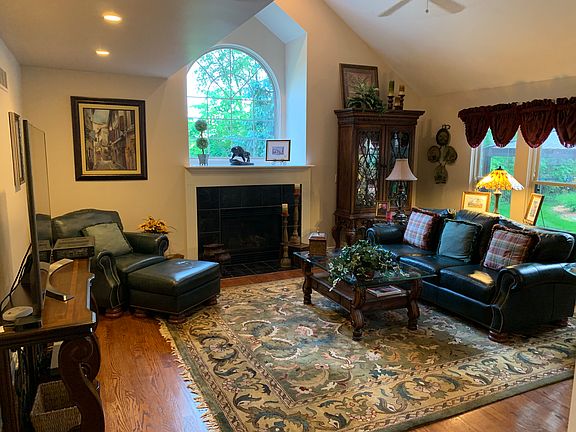 2nd image of 55967 Lancewood Dr
