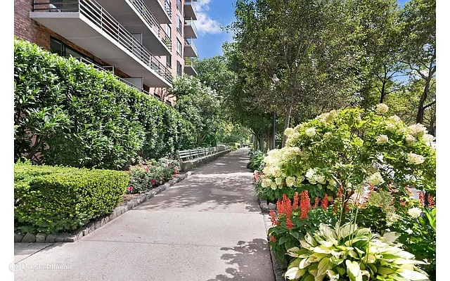 Sold by Douglas Elliman | media 9