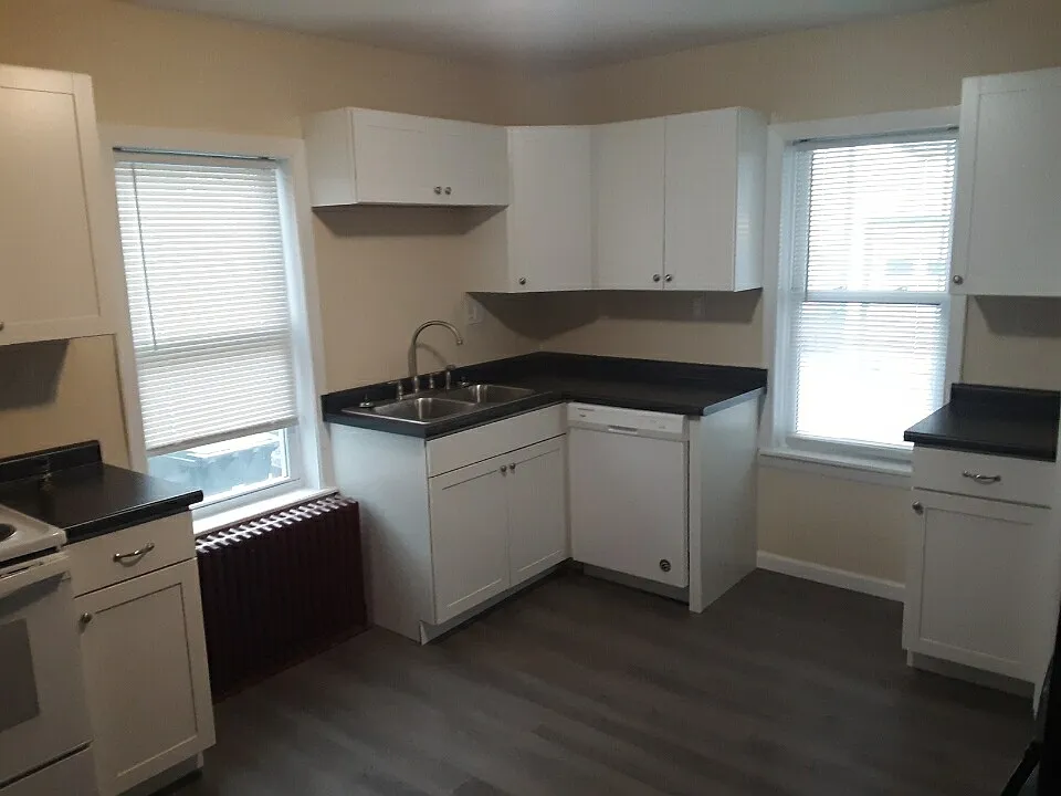 86 Grant Street - 88 — Photo 4